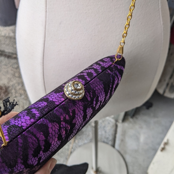 urban Expressions Purple lace night out purse - Picture 3 of 3